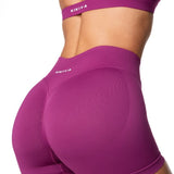 LOW Dynamic Seamless Short - Blossom - Berry - Kikiva Collection