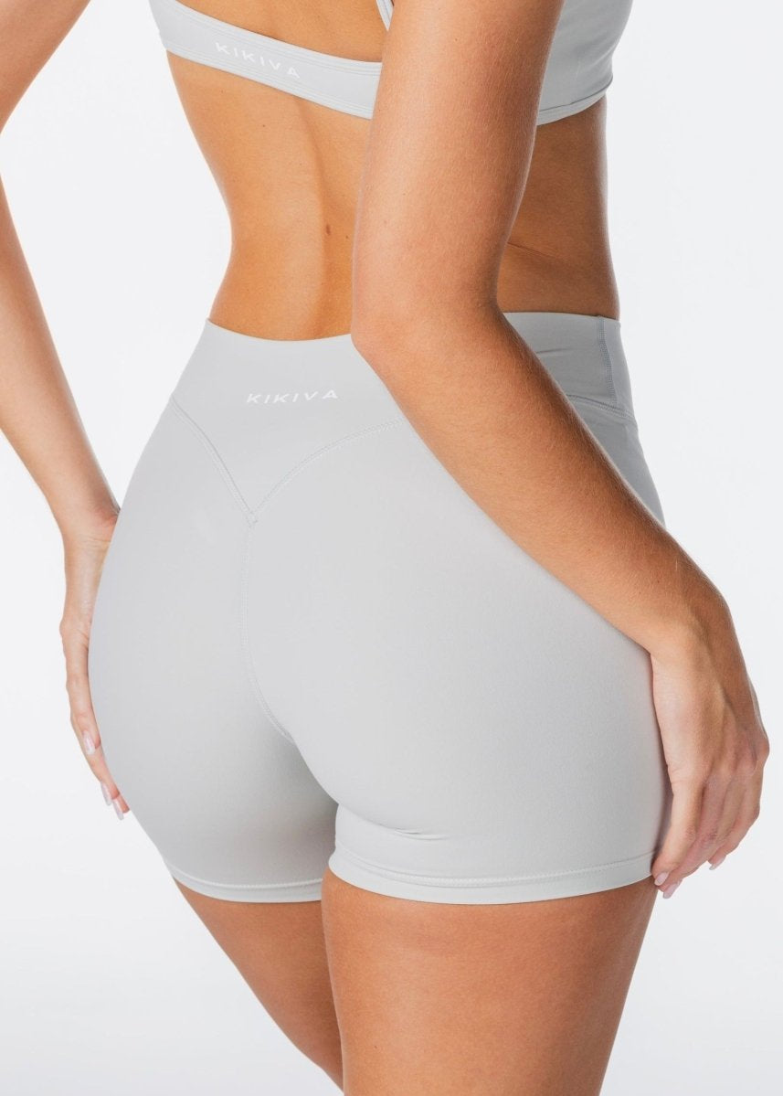 Capsule Short - Light Grey - Kikiva Collection