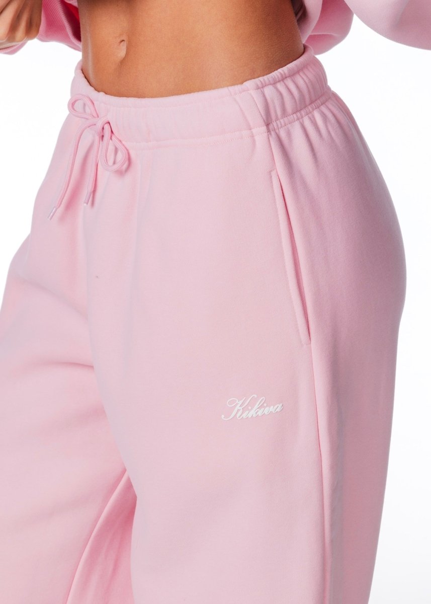 Gals on Tour Trackpant - Blush Pink - Kikiva Collection