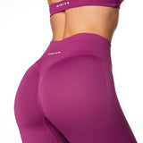 HIGH Dynamic Seamless Leggings - Blossom - Berry - Kikiva Collection