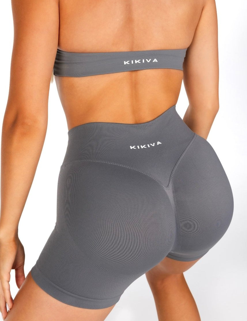 HIGH Dynamic Seamless Short - Charcoal - Kikiva Collection