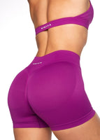 HIGH Dynamic Seamless Short - Magenta - Kikiva Collection