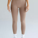 Signature Scrunch Leggings -Light Mocha