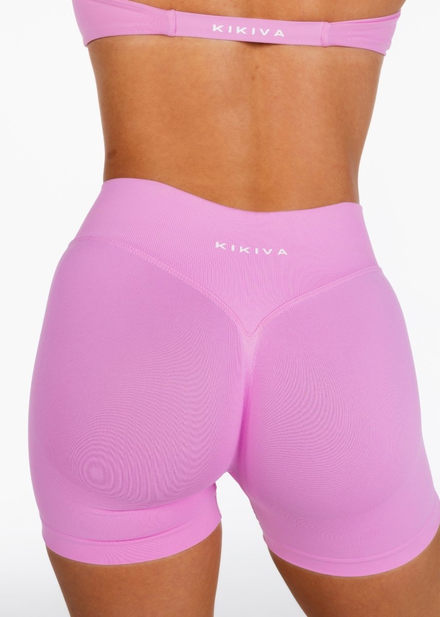 LOW Dynamic Seamless Short - Candy Pink - Kikiva Collection