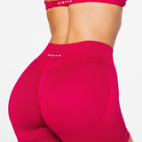 LOW Dynamic Seamless Short - Scarlett - Ruby Red - Kikiva Collection
