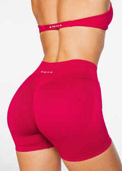LOW Dynamic Seamless Short - Scarlett - Ruby Red - Kikiva Collection