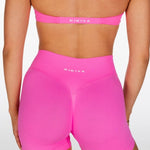 LOW Dynamic Seamless Short - Ultra pink - Kikiva Collection