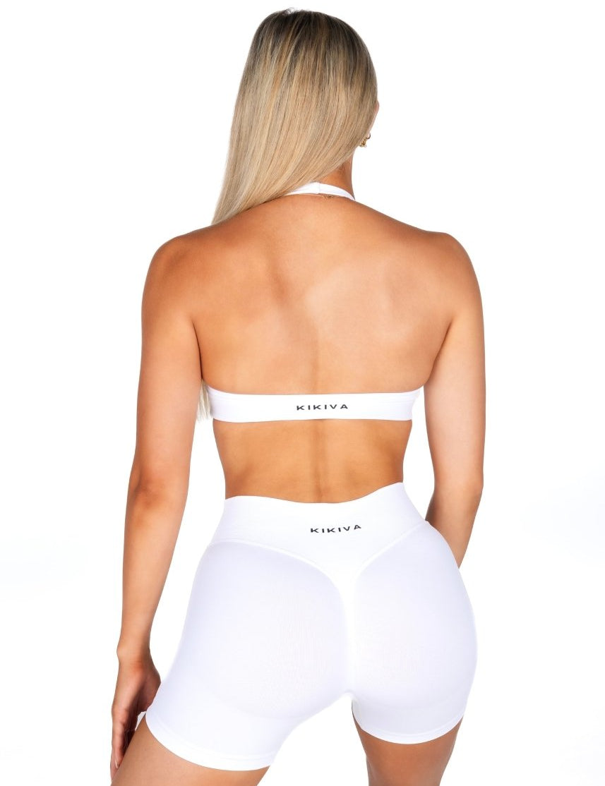 LOW Dynamic Seamless Short - Winter White - Kikiva Collection