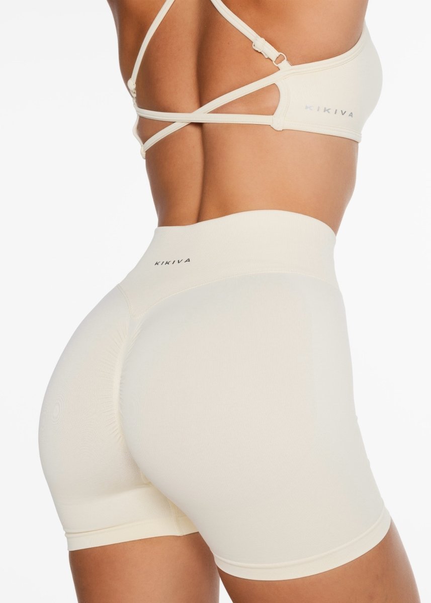 Lycra Seamless Short 4.5" - Cream - Kikiva Collection